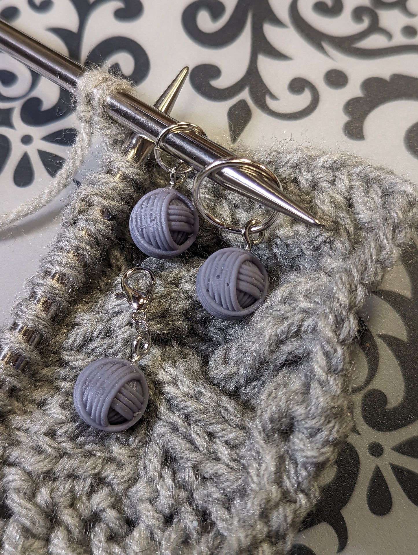 Yarn Ball Stitch Marker/Charm/zipper pull