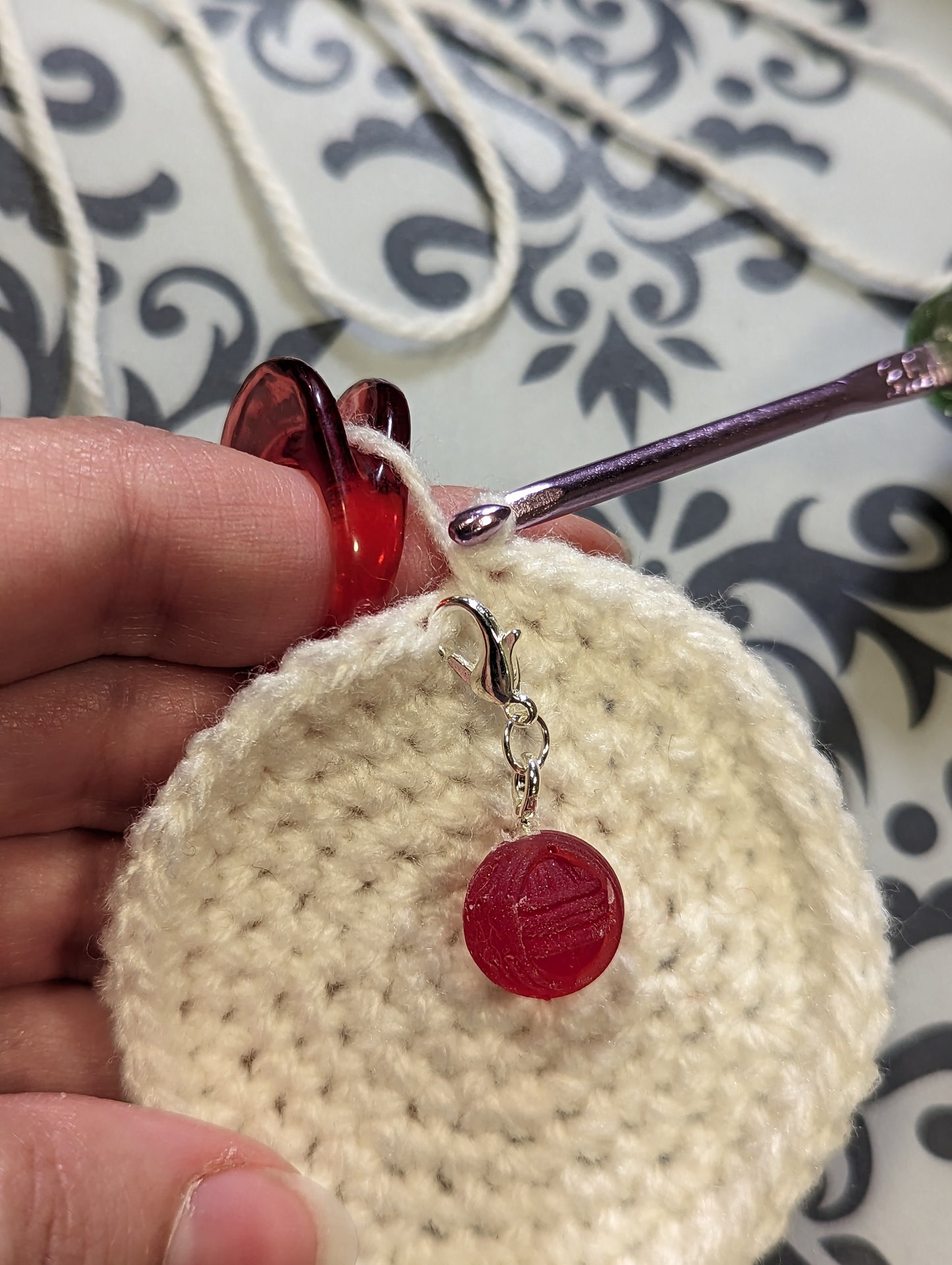 Yarn Ball Stitch Marker/Charm/zipper pull