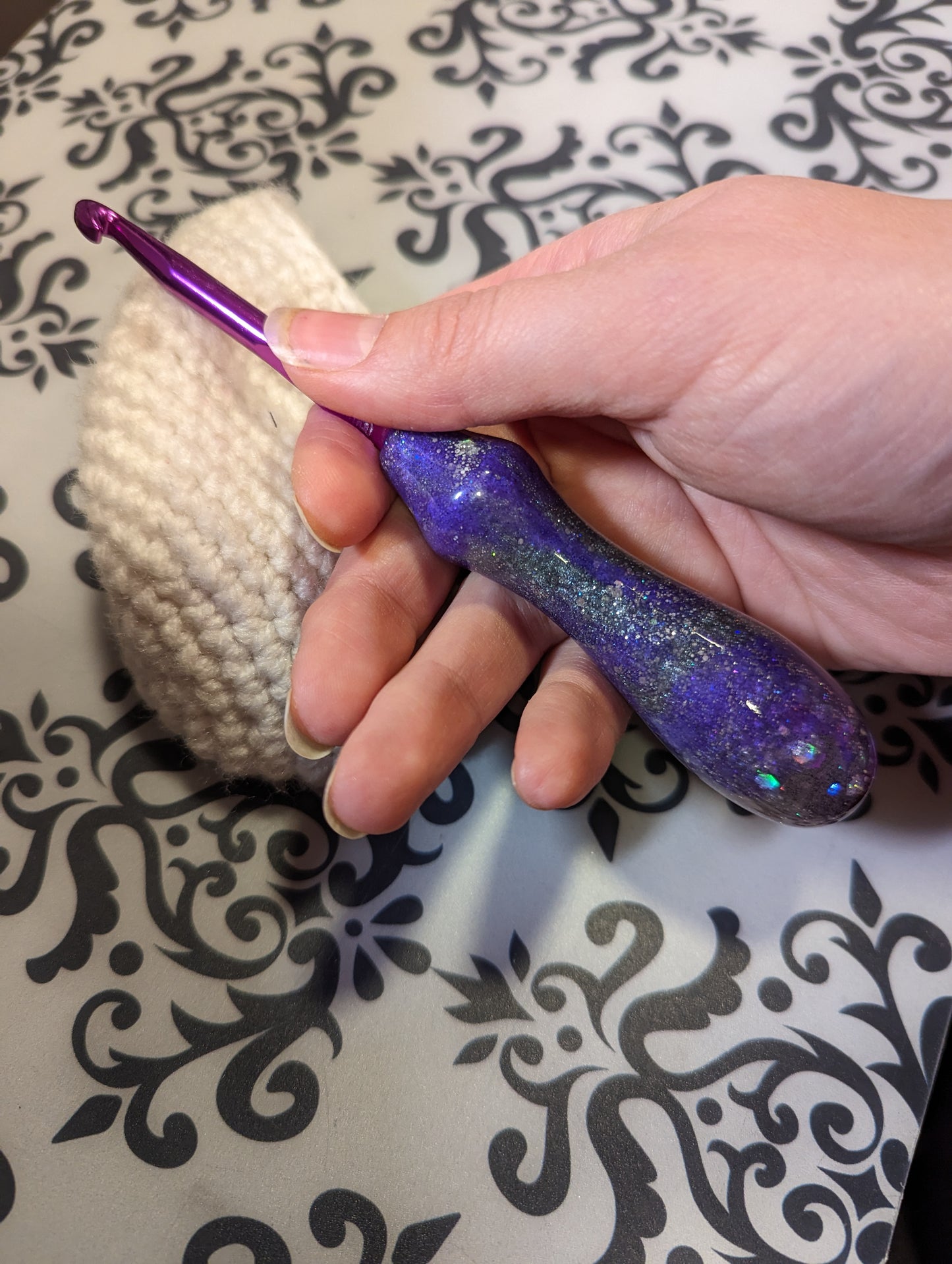 FyberHook, Resin Handle Tapered Crochet Hook to match my FyberRings