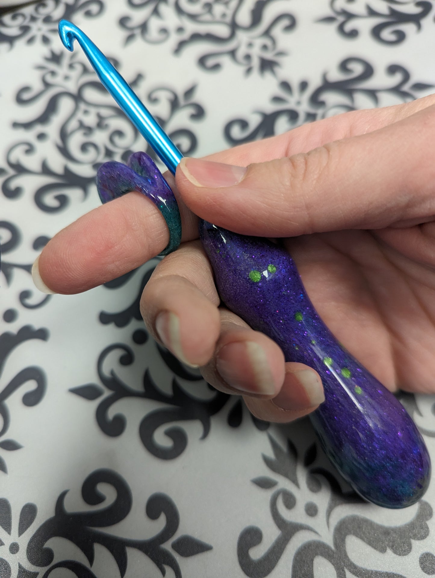 FyberHook, Resin Handle Tapered Crochet Hook to match my FyberRings