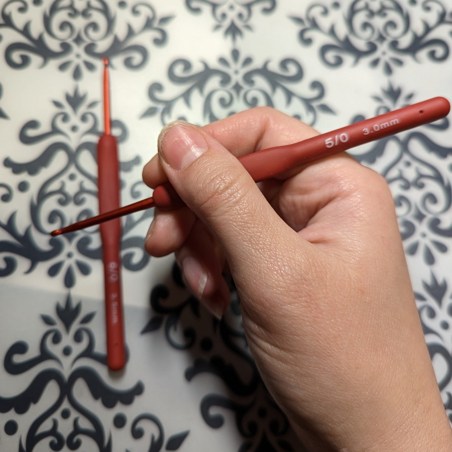 Crochet hooks with Silicone Handle 2.0mm-6.0mm