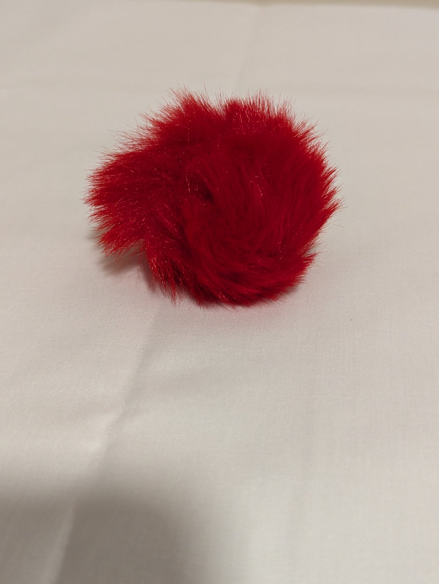 5 cm faux fur pompom