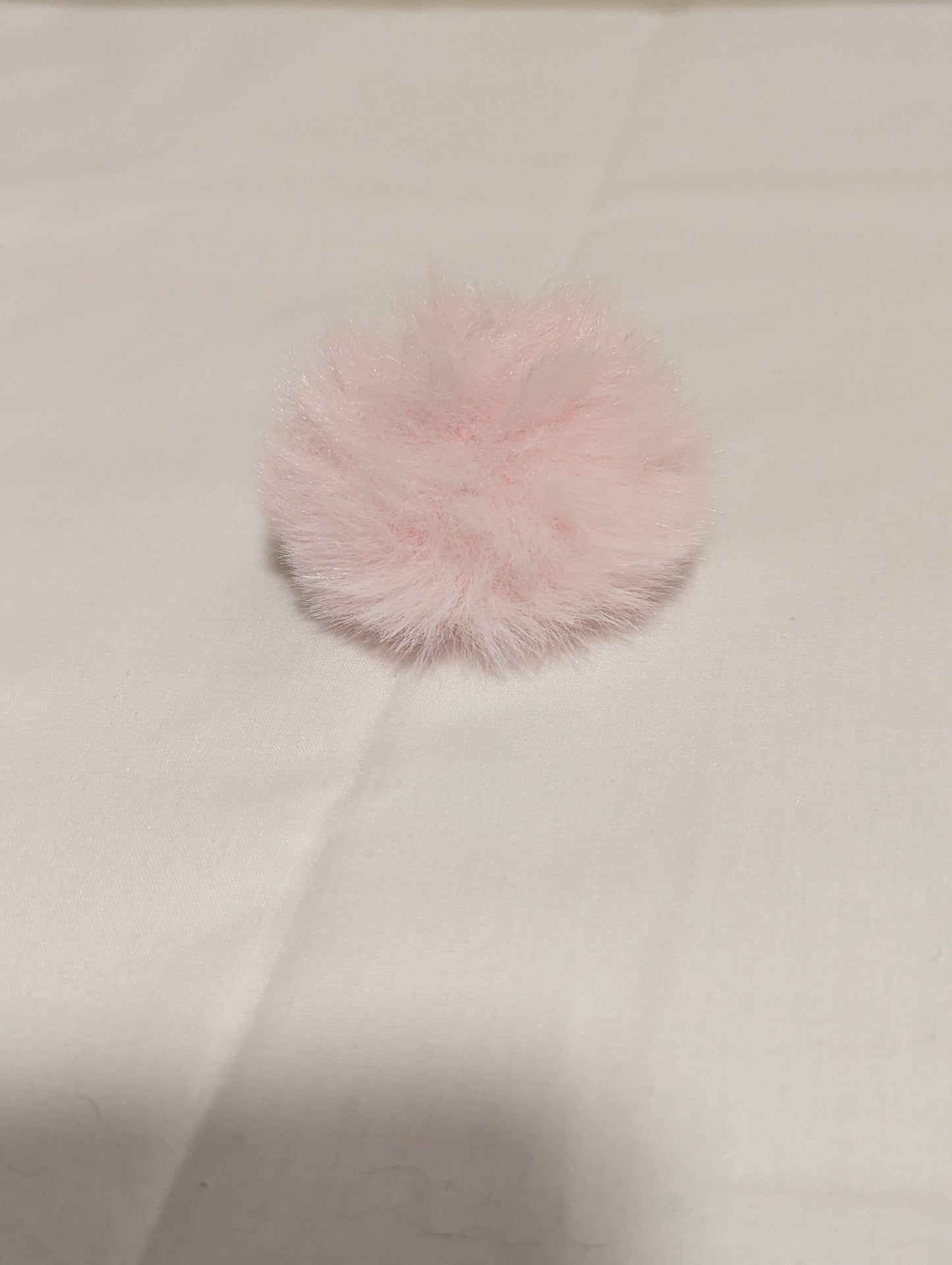 5 cm faux fur pompom